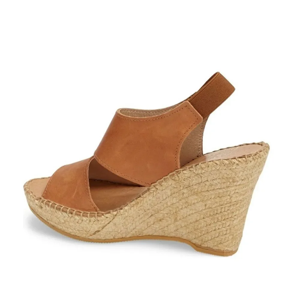 New! ANDRE ASSOUS Reese Leather Wedge Sandals Handmade in Spain Size US 9/EU 39